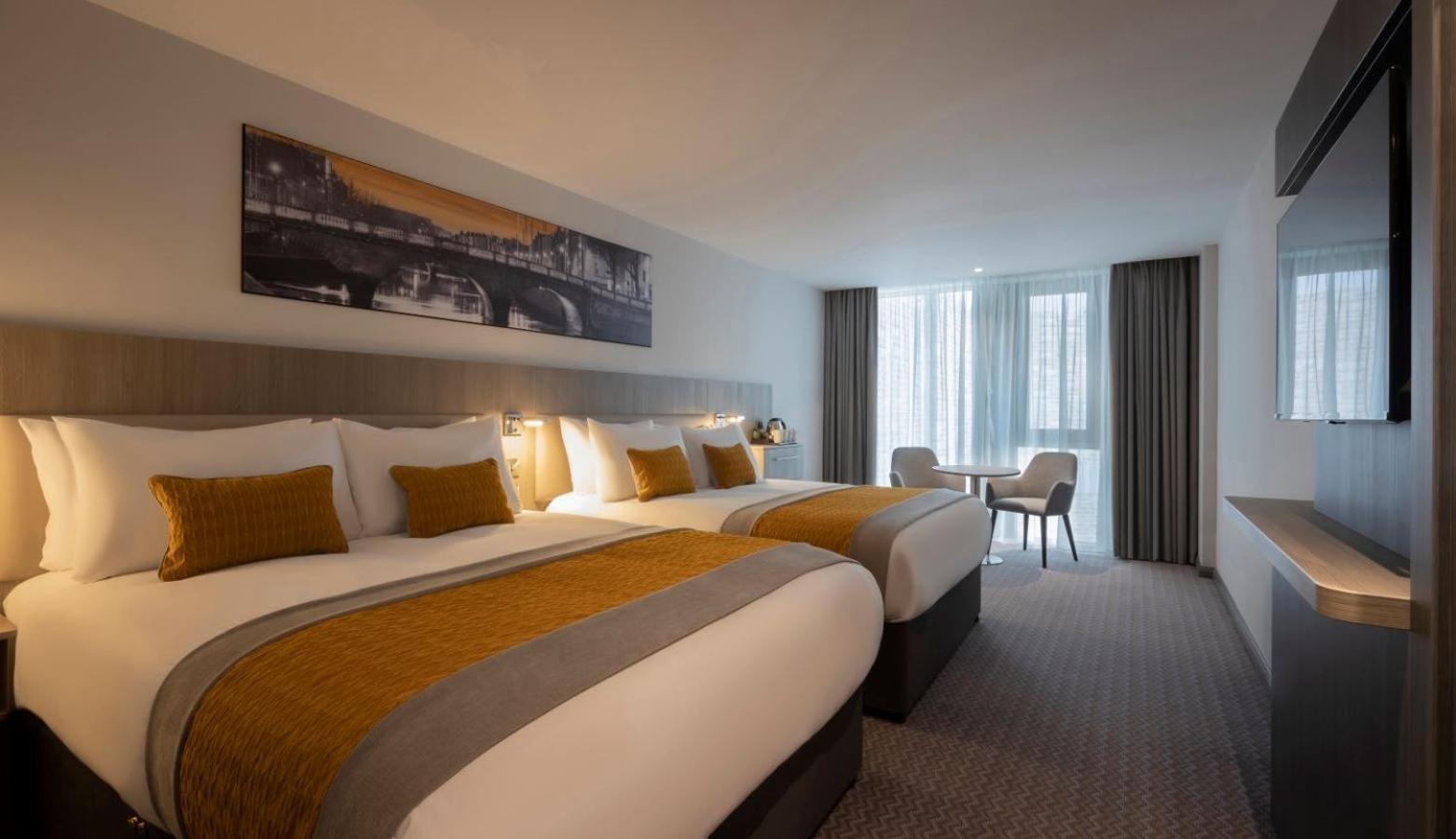 Maldron Hotel Merrion Road ダブリン エクステリア 写真