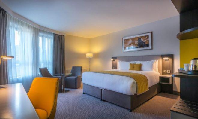 Maldron Hotel Merrion Road ダブリン エクステリア 写真