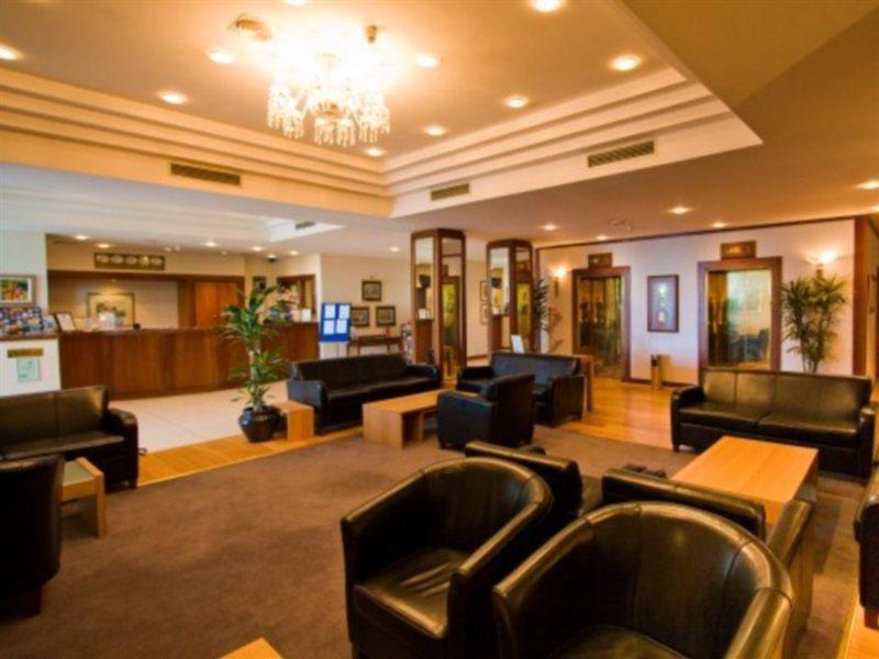 Maldron Hotel Merrion Road ダブリン エクステリア 写真