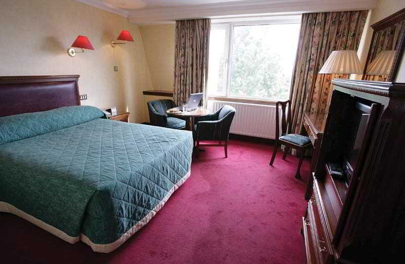 Maldron Hotel Merrion Road ダブリン エクステリア 写真