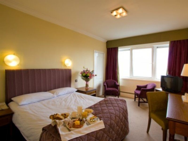 Maldron Hotel Merrion Road ダブリン エクステリア 写真