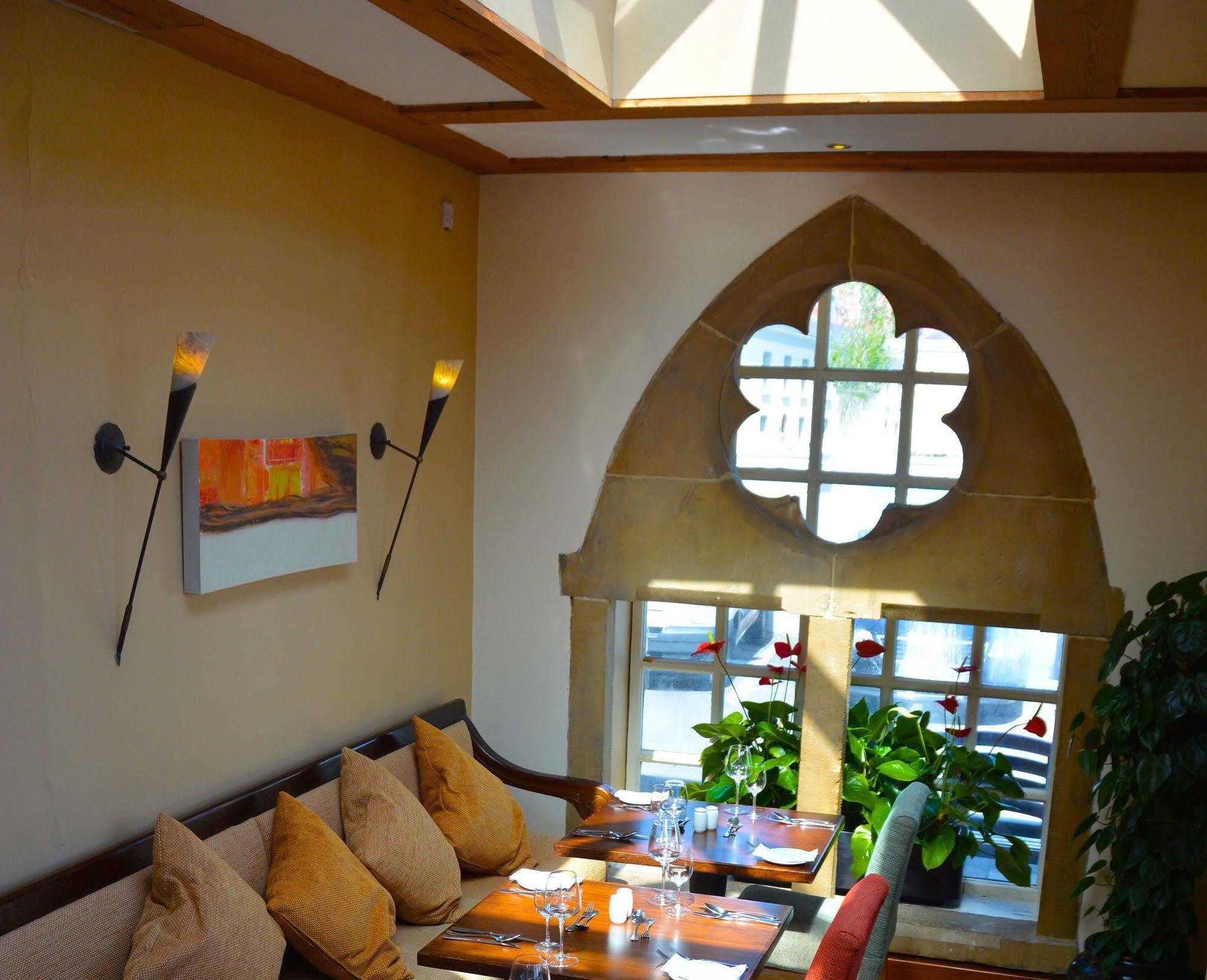 Maldron Hotel Merrion Road ダブリン エクステリア 写真